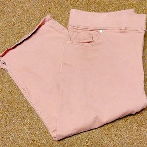 Gloria Vanderbilt “Avery” size 10 Mauve Pink